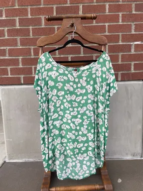(2X) Cap Sleeve Floral Blouse