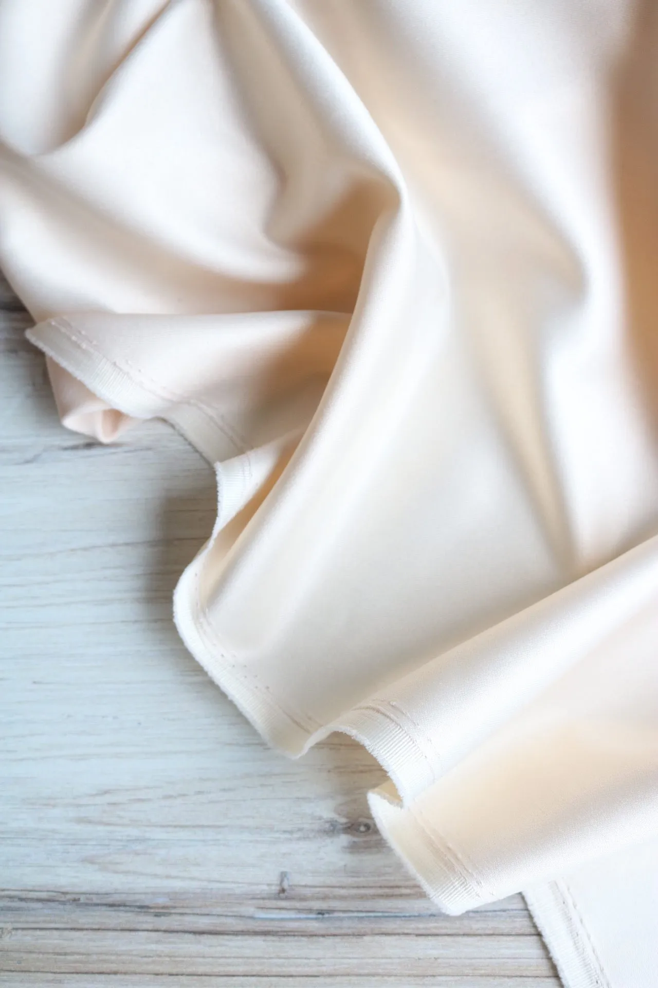 Champagne Milan Satin