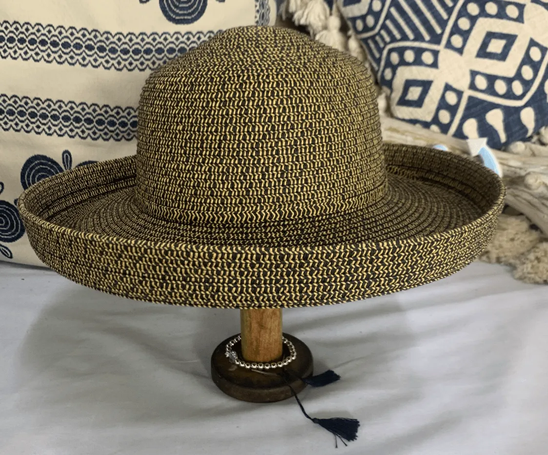 Jendi Straw & Black Wide Hat